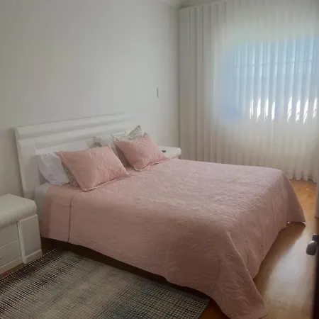 Casa Do Piscina Aquecida Vakantiehuis Espinho (Aveiro)