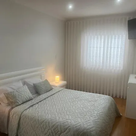 Casa Do Piscina Aquecida Espinho (Aveiro)