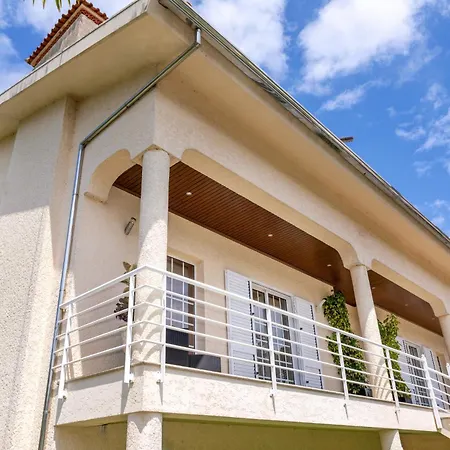 Casa Do *