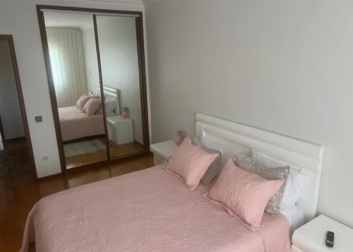 בית נופש Casa Do Piscina Aquecida אספיניו