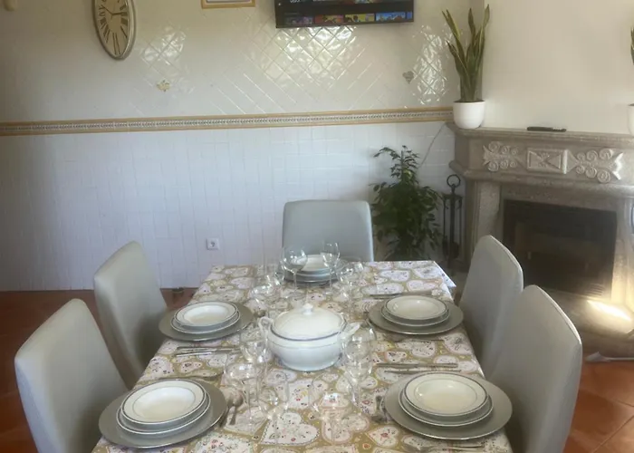 Casa Do Piscina Aquecida אספיניו